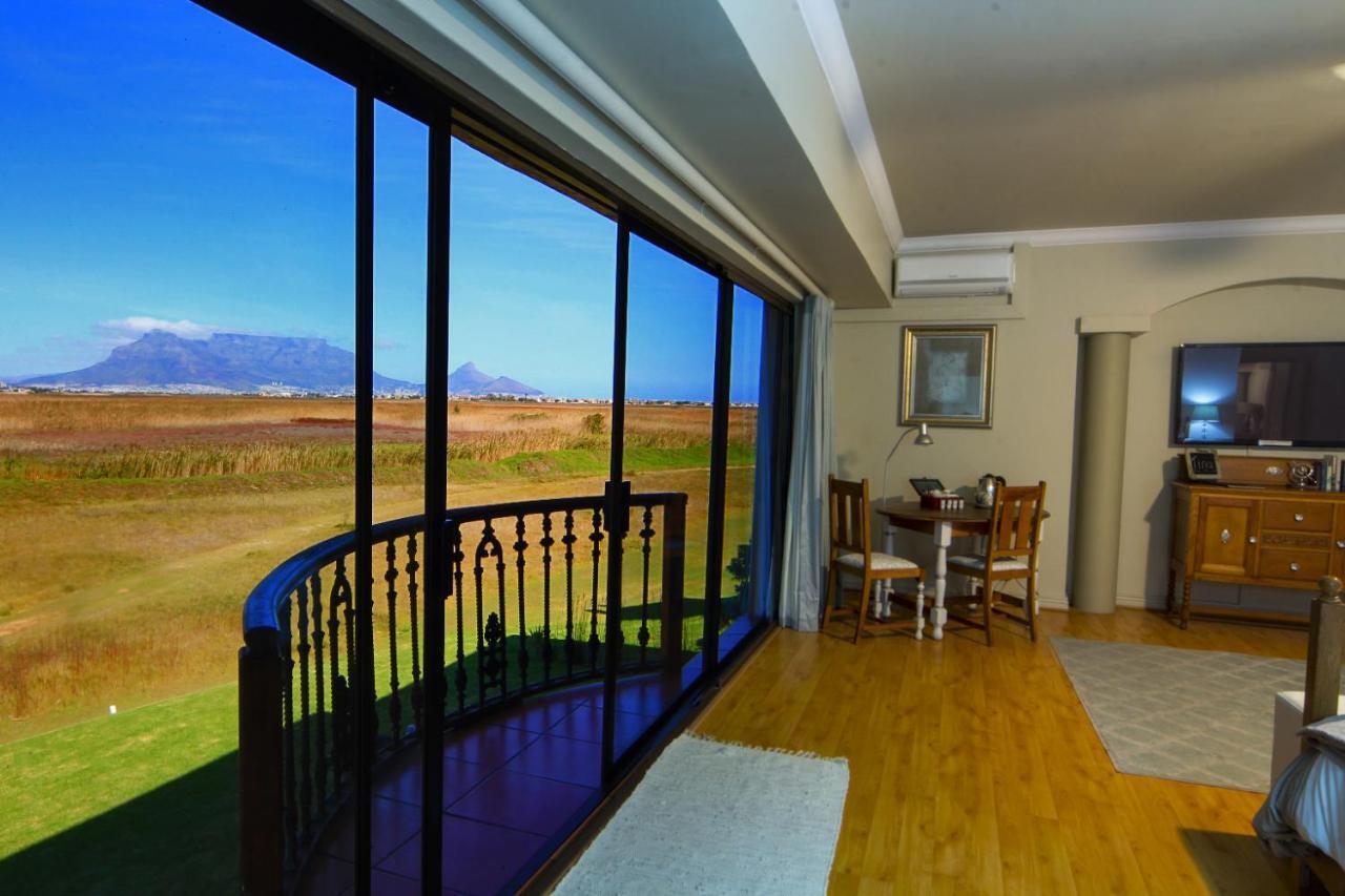 Casa Mia Guesthouse Тейбл-Вью Экстерьер фото